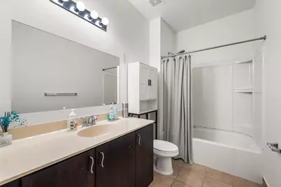 144 SW 7th Court, Pompano Beach, FL 33060 - Photo 15