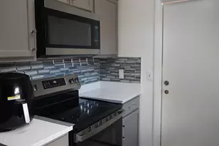 5805 Bosque Ln, West Palm Beach, FL 33415 - Photo 27