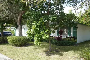 5805 Bosque Ln, West Palm Beach, FL 33415 - Photo 3