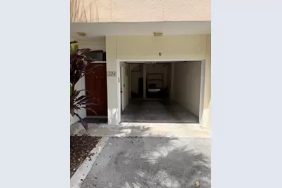 245 Murcia Drive #204, Jupiter, FL 33458 - Photo 11