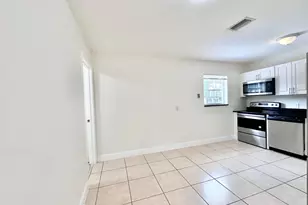 4845 Andros Dr, West Palm Beach, FL 33407 - Photo 11