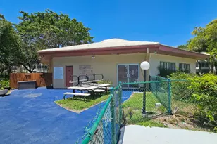 2650 NW 49th Ave, Lauderdale Lakes, FL 33313 - Photo 49