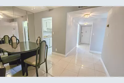 2650 NW 49th Avenue #318, Lauderdale Lakes, FL 33313 - Photo 9