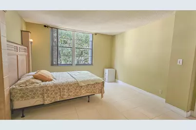2650 NW 49th Avenue #318, Lauderdale Lakes, FL 33313 - Photo 23