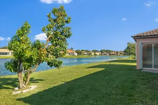 5622 Place Lake Dr, Fort Pierce, FL 34951 - Photo 17