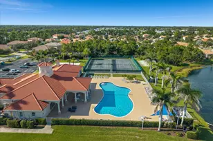 5622 Place Lake Dr, Fort Pierce, FL 34951 - Photo 17