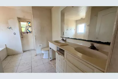 2501 Iroquois Avenue, Fort Pierce, FL 34946 - Photo 15