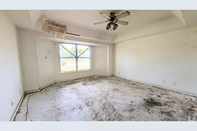 2501 Iroquois Avenue, Fort Pierce, FL 34946 - Photo 5