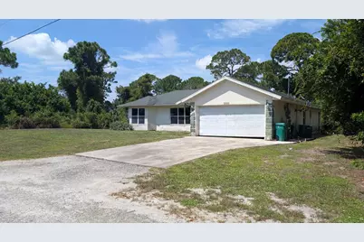 2501 Iroquois Avenue, Fort Pierce, FL 34946 - Photo 1
