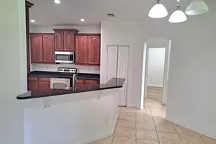 2262 SE Glover St, Port Saint Lucie, FL 34984 - Photo 7