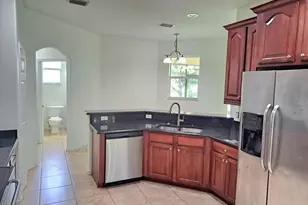 2262 SE Glover St, Port Saint Lucie, FL 34984 - Photo 5