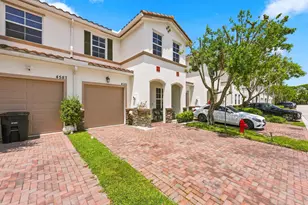 4585 Tara Cove Way, West Palm Beach, FL 33417 - Photo 3