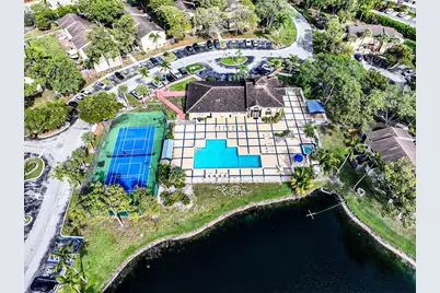 450 Palm Circle W #106, Pembroke Pines, FL 33025 - Photo 73