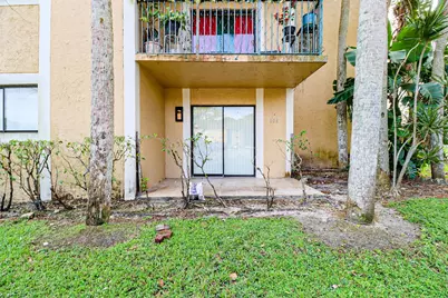 450 Palm Circle W #106, Pembroke Pines, FL 33025 - Photo 47