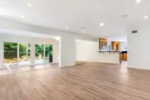 1000 SW 19th St, Boca Raton, FL 33486 - Photo 5