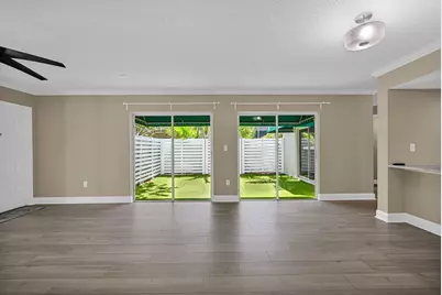 544 NW 98th Avenue, Plantation, FL 33324 - Photo 7