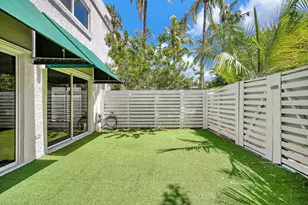 544 NW 98th Ave, Plantation, FL 33324 - Photo 9