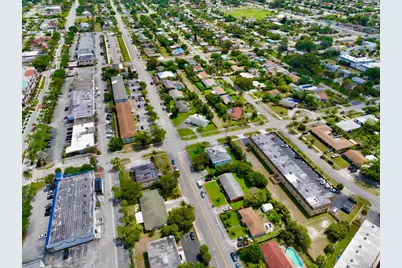 906 Foresteria Drive, Lake Park, FL 33403 - Photo 61