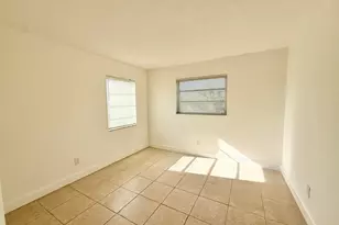 906 Foresteria Dr, Lake Park, FL 33403 - Photo 33