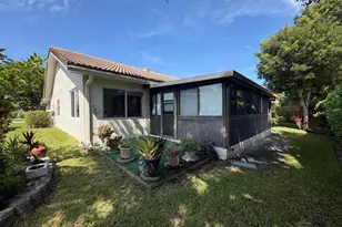 7758 Cloverfield Cir, Boca Raton, FL 33433 - Photo 35