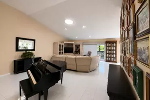 7758 Cloverfield Cir, Boca Raton, FL 33433 - Photo 9