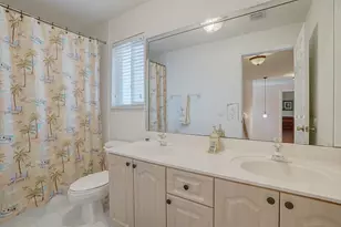 317 E Garden Cove Cir, Davie, FL 33325 - Photo 29