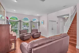 317 E Garden Cove Cir, Davie, FL 33325 - Photo 13