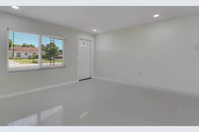 4785 Clinton Boulevard, Lake Worth, FL 33463 - Photo 7