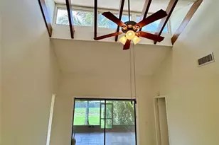 10849 NW 30th Pl, Sunrise, FL 33322 - Photo 3