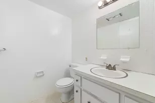 322 N Federal Hwy, Deerfield Beach, FL 33441 - Photo 17