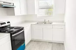 2837 NE 30th St, Fort Lauderdale, FL 33306 - Photo 1