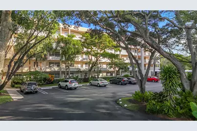545 Oaks Lane #410, Pompano Beach, FL 33069 - Photo 75