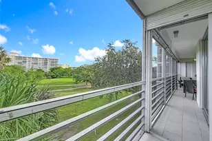 545 Oaks Ln, Pompano Beach, FL 33069 - Photo 55