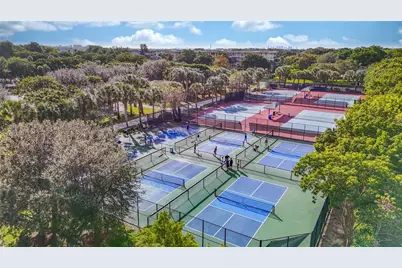 545 Oaks Lane #410, Pompano Beach, FL 33069 - Photo 61