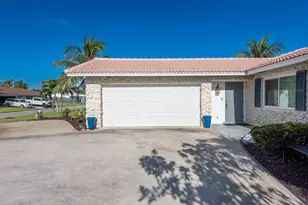 1315 SW 25th Ave, Boynton Beach, FL 33426 - Photo 5
