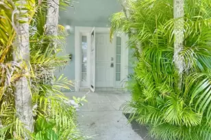 10 Blenheim Ct, Palm Beach Gardens, FL 33418 - Photo 3