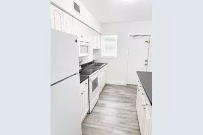 2837 NE 30th Street #3, Fort Lauderdale, FL 33306 - Photo 1