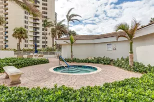 3000 N Ocean Dr, Singer Island, FL 33404 - Photo 29