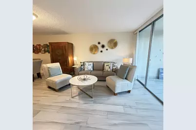 3800 Oaks Clubhouse Drive #311, Pompano Beach, FL 33069 - Photo 13