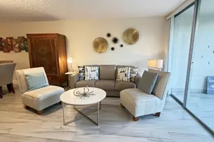 3800 Oaks Clubhouse Dr, Pompano Beach, FL 33069 - Photo 13