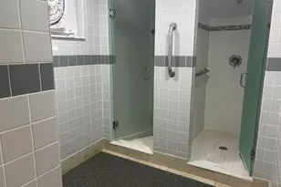 3800 Oaks Clubhouse Dr, Pompano Beach, FL 33069 - Photo 31