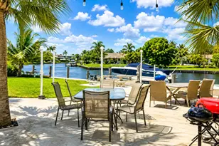 455 Golden Isles Dr, Hallandale Beach, FL 33009 - Photo 11