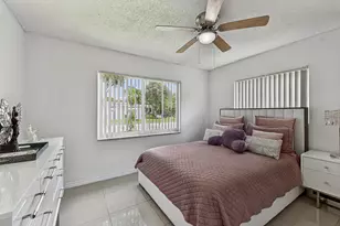 7190 NW 10th Ct, Margate, FL 33063 - Photo 11