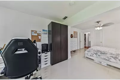 7190 NW 10th Court, Margate, FL 33063 - Photo 9