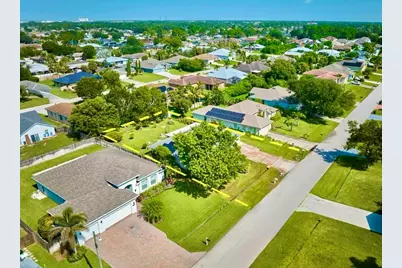 3330 SW Frankford Street, Port Saint Lucie, FL 34953 - Photo 3