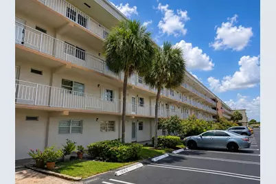 230 NE 26th Avenue #404, Boynton Beach, FL 33435 - Photo 1