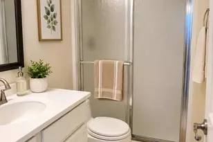 230 NE 26th Ave, Boynton Beach, FL 33435 - Photo 11
