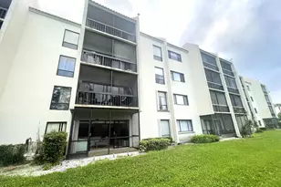 2500 Presidential Way, West Palm Beach, FL 33401 - Photo 33