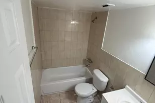 482 NW 165th St Rd, Miami, FL 33169 - Photo 13