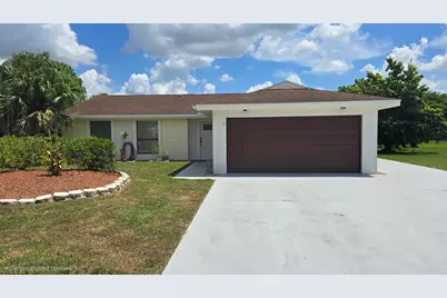 118 Cambridge Lane, Royal Palm Beach, FL 33411 - Photo 1